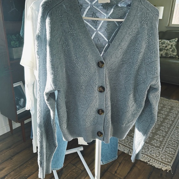 Cyrus Blue Cardigan Sweater Cozy Soft - Picture 2 of 5